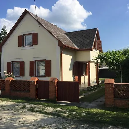 Дом отдыха Buzogany Vendeghaz